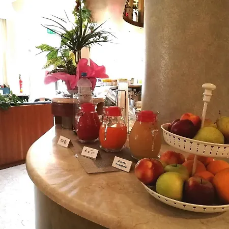 Rosa Hotel