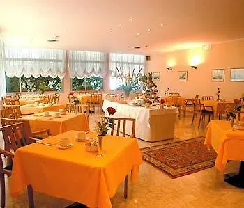 Hotel Rosa 3*